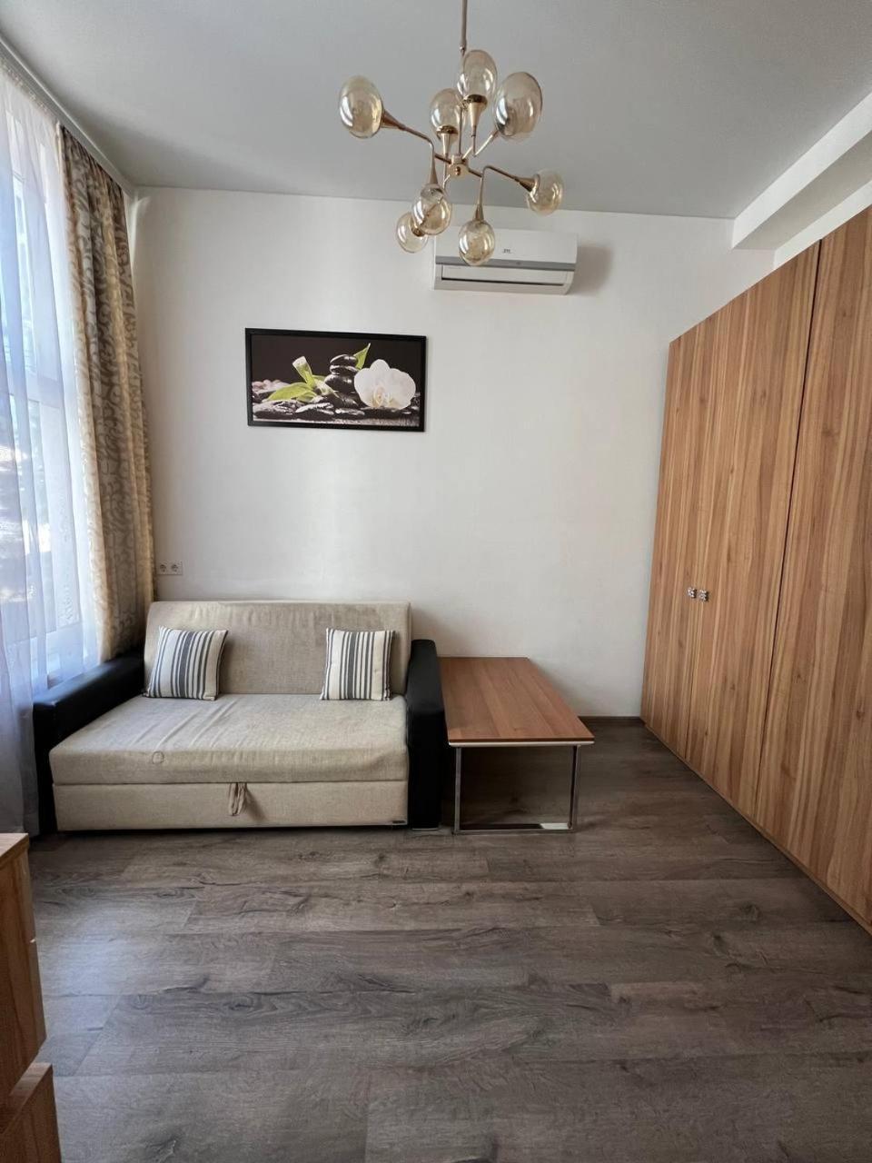 Apartments & Villa Georg Odesa Exterior photo