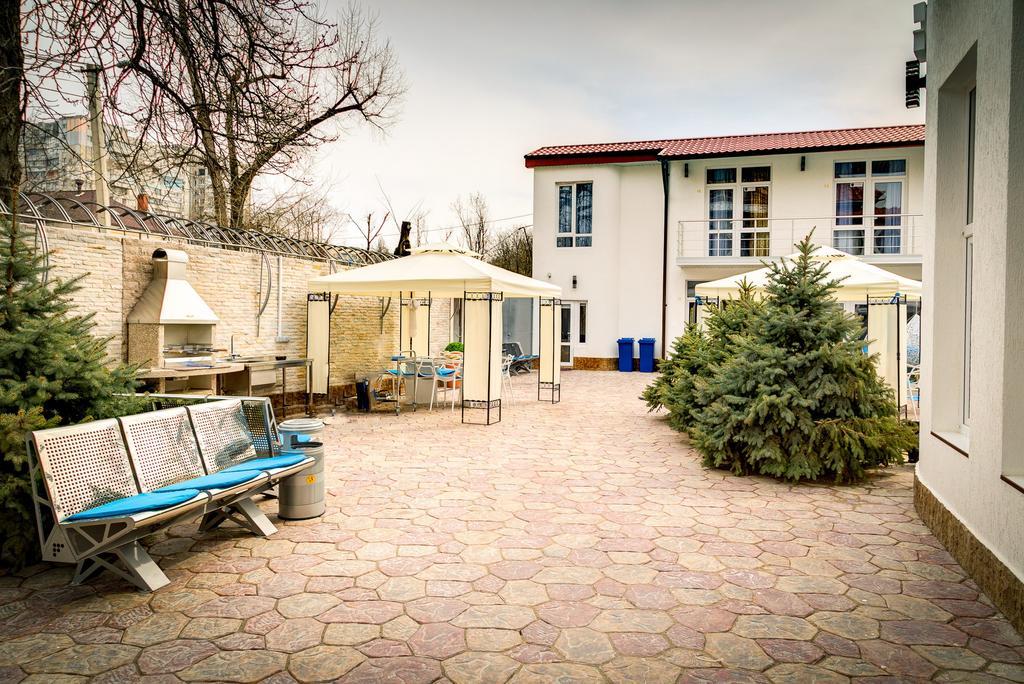 Apartments & Villa Georg Odesa Exterior photo