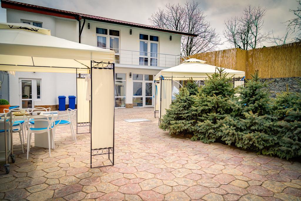Apartments & Villa Georg Odesa Exterior photo